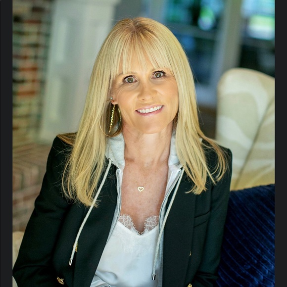 Meet your Posher, Tammy - Picture 1 of 1